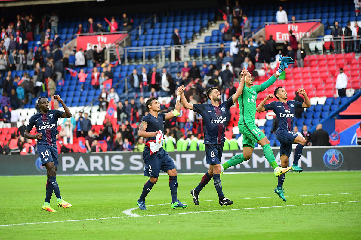 国际比赛日法甲焦点战，莱比锡再遭质疑，底气十足，更衣室氛围转暖(rb莱比锡vs弗赖堡)