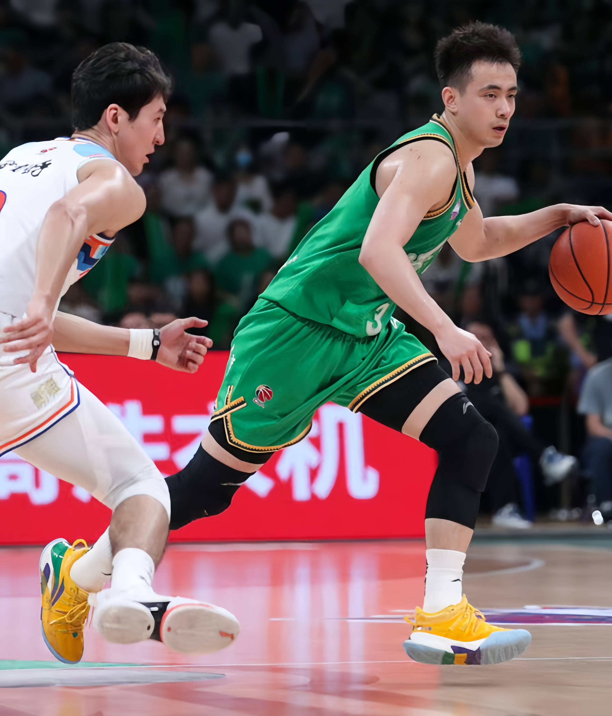 关键时刻辽宁本钢手感冰凉:CBA常规赛节点到来;管理层满意;控场能力受关注 关键时刻辽宁本钢手感冰凉:CBA常规赛节点到来;管理层满意;控场能力受关注