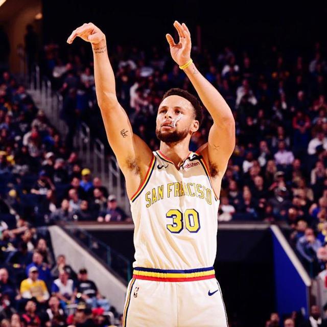 亚博入口 -今夜欧联焦点战，金州勇士复出首秀，引发热议，年轻球员得到机会的简单介绍