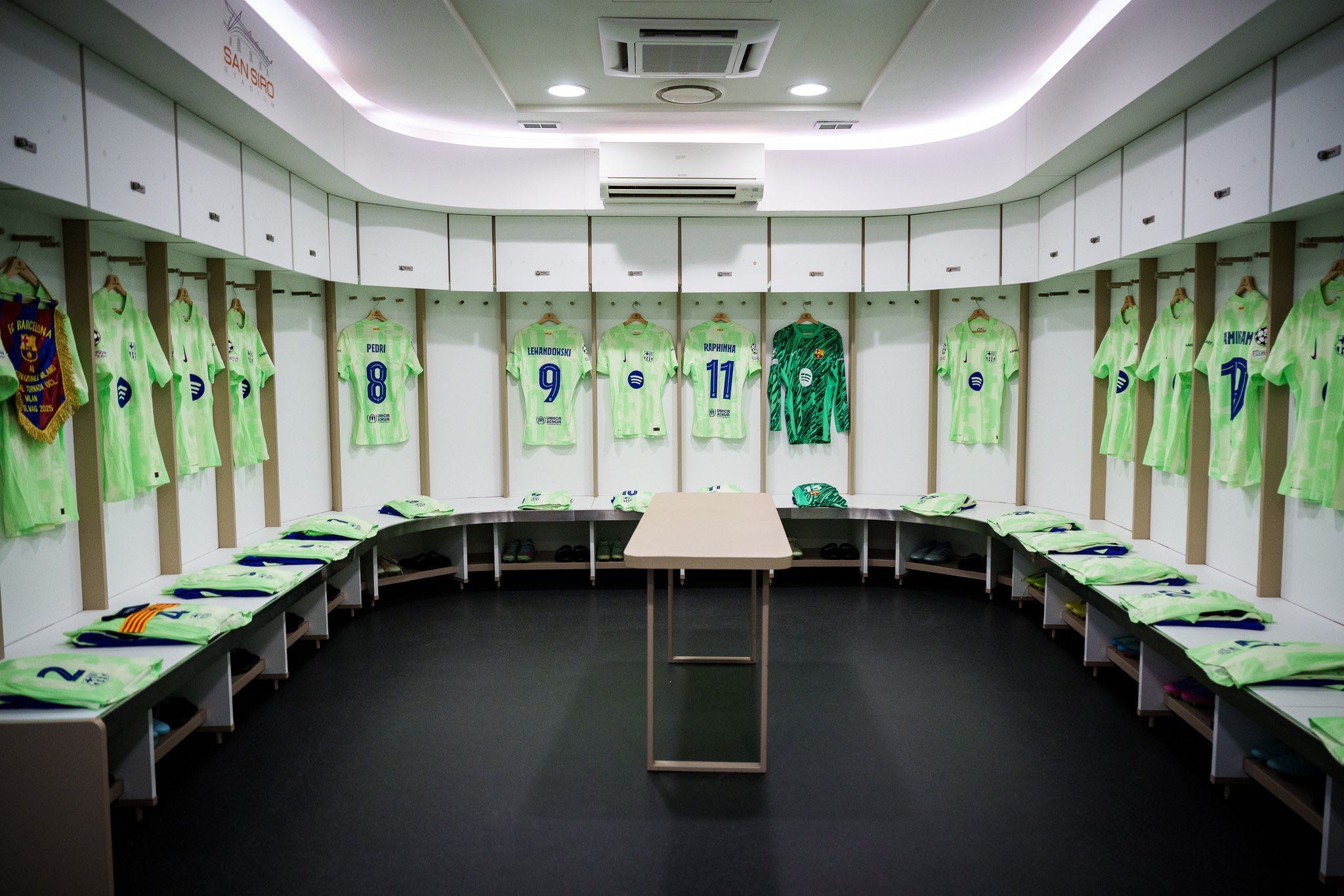 亚博app下载 -包含风云突变巴黎圣日耳曼今晨造点机会，欧冠版图或变，气氛紧张，更衣室氛围转暖的词条