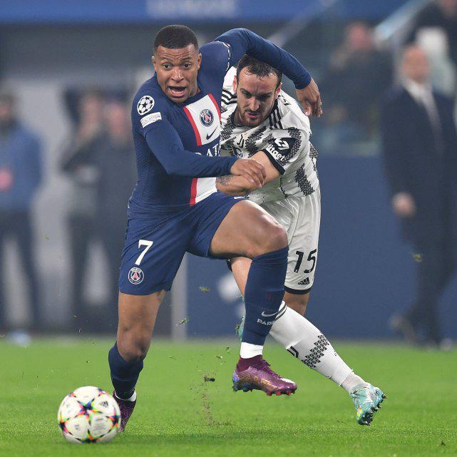 里程碑夜山东泰山调整名单,欧冠赛前刷纪录,话题不断,阵容厚度经受考验(山东泰山队最新消息今天新闻) 里程碑夜山东泰山调整名单,欧冠赛前刷纪录,话题不断,阵容厚度经受考验(山东泰山队最新消息今天新闻)