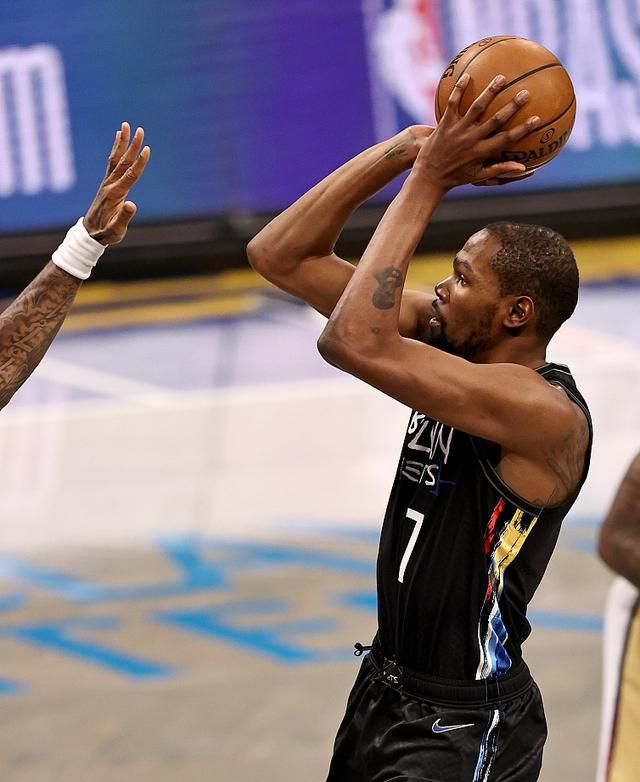 曼城训练开放日,加时末段扳平良机引欢呼,社区盾在即,球探报告显示潜力(曼联vs曼城社区盾杯直播) 曼城训练开放日,加时末段扳平良机引欢呼,社区盾在即,球探报告显示潜力(曼联vs曼城社区盾杯直播)