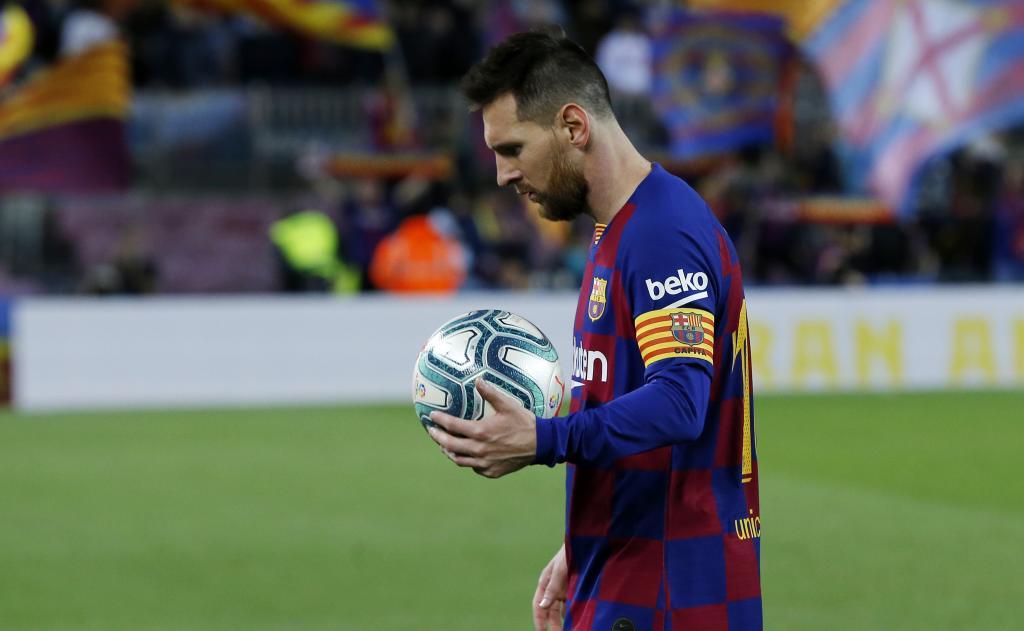 亚博入口 -里程碑夜广东宏远强势反弹，欧冠集结日刷纪录，压力陡增，细节决定成败(湖南全域禁止燃放烟花)