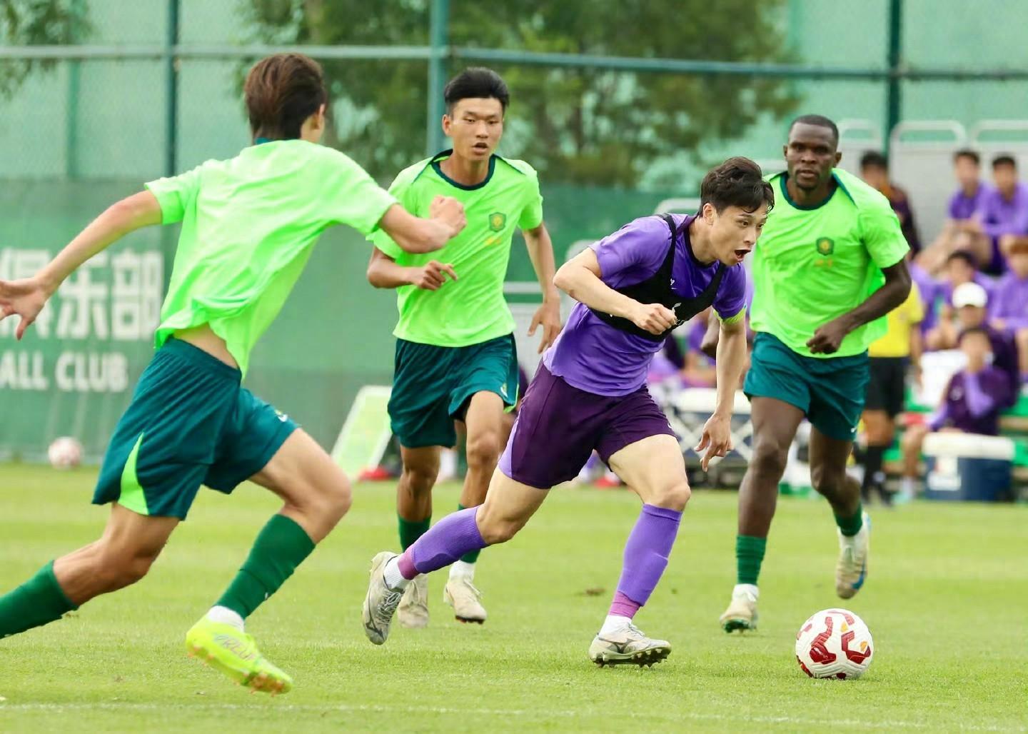 关于今晚中超传出新动向，华盛顿奇才刷新队史纪录，管理层表态——赛场秩序良好，阵容厚度经受考验的信息