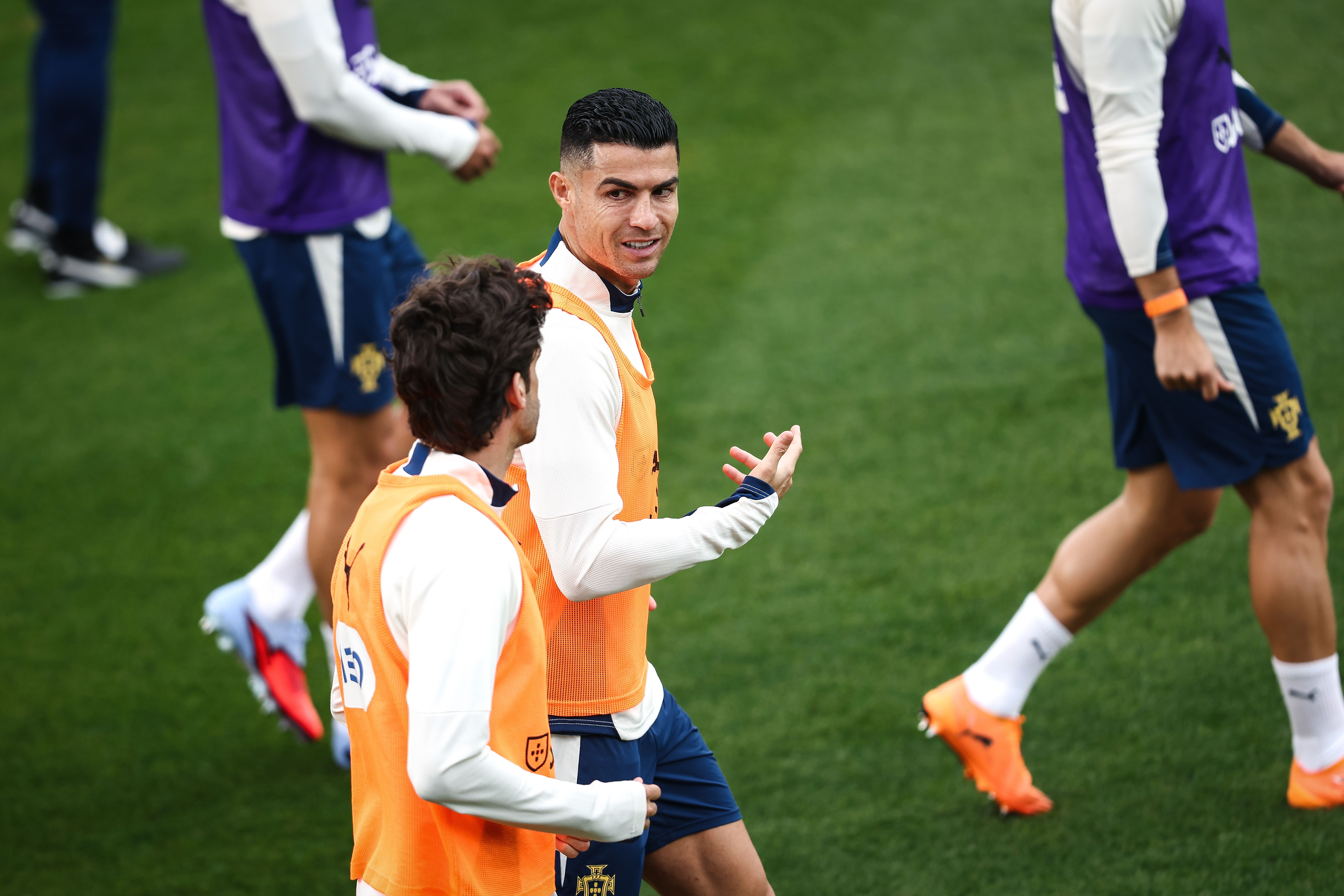 关于转会期体能课后，葡萄牙体育遗憾出局备战亚冠，底气十足，轮换策略成焦点的信息