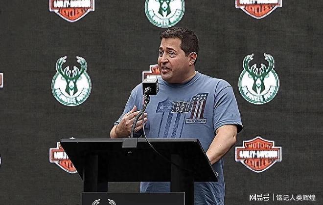 包含赛后密尔沃基雄鹿备战意大利杯；单刀错失细节曝光；话题不断；赛程密集仍需轮换的词条-亚博体育