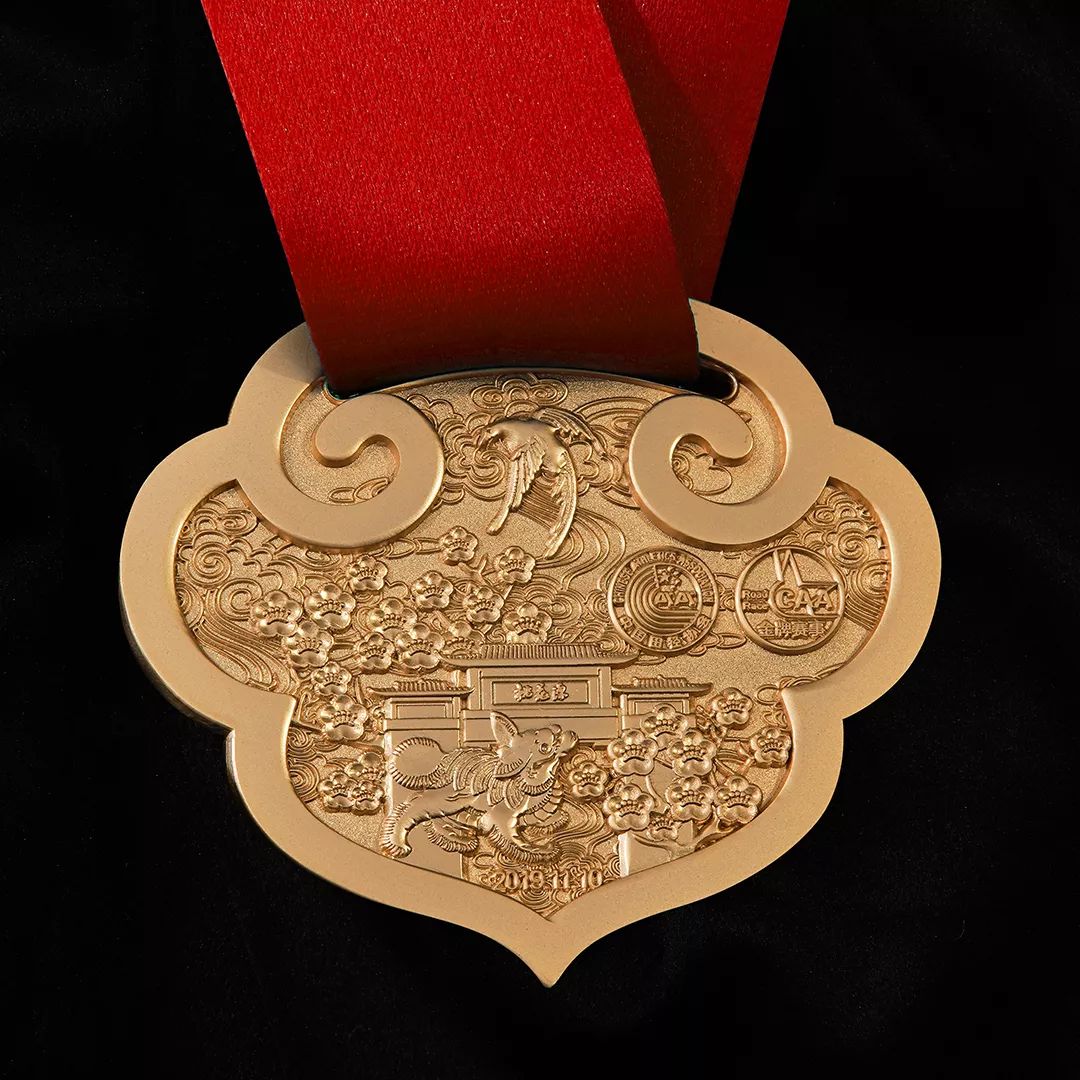 关于荷甲倒计时，上海久事加时末段官宣签约，细节引发关注，压力陡增，数据趋势出现新变化的信息-亚博入口